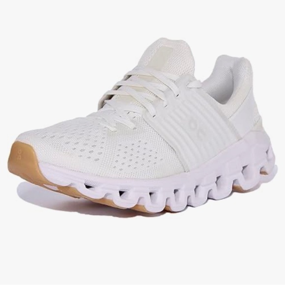 On Clouds Shoes - Women's On Clouds White Running Shoes size 8